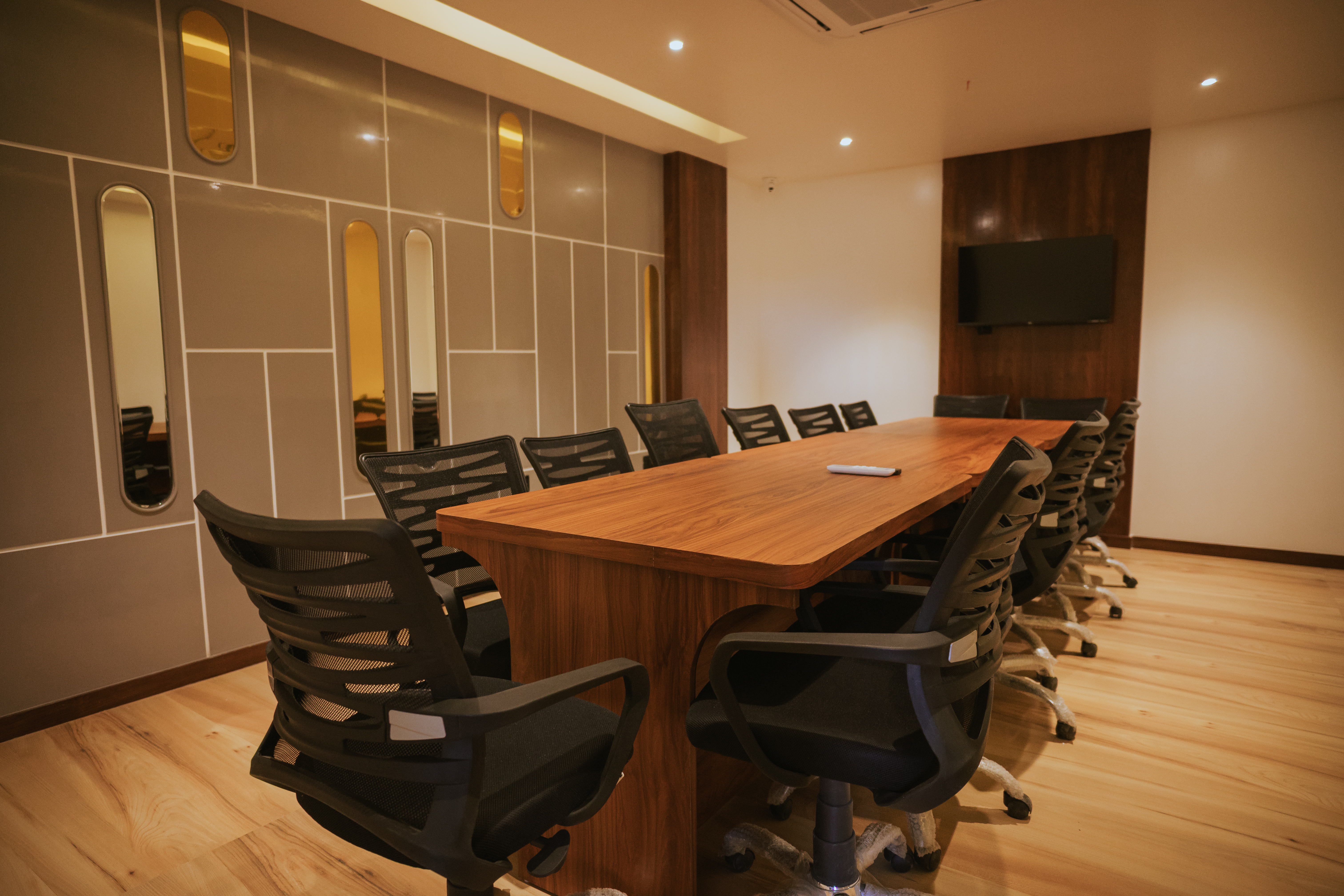 Boardroom at Regal Havens